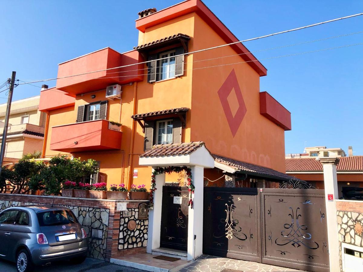 Hangar Inn فيوميتشينو المظهر الخارجي الصورة